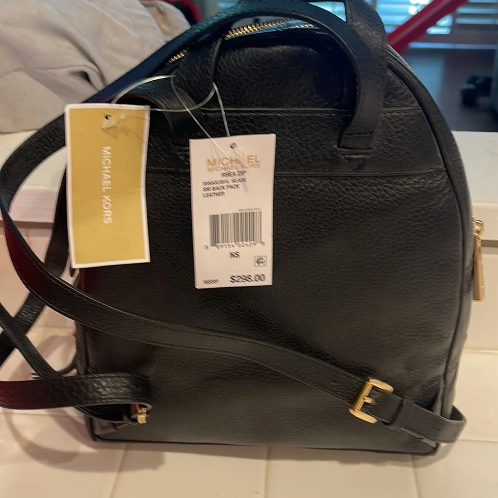 Backpack - Picture 2 of 2